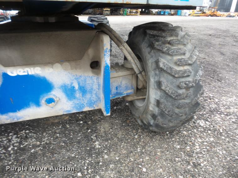 image for item L4518 Genie S60 boom lift