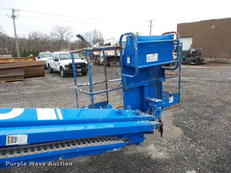 image for item L4518 Genie S60 boom lift