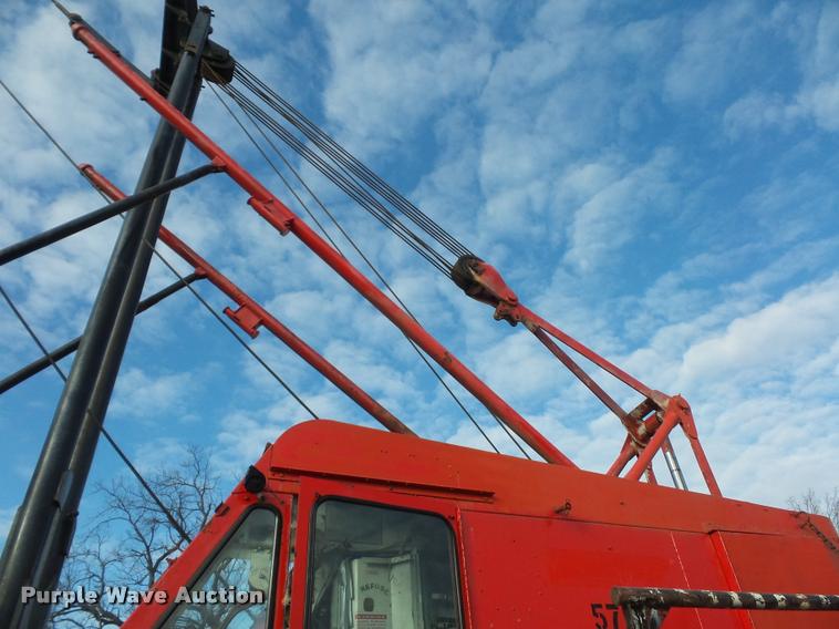 image for item L4562 1978 Link Belt LS-118 crane