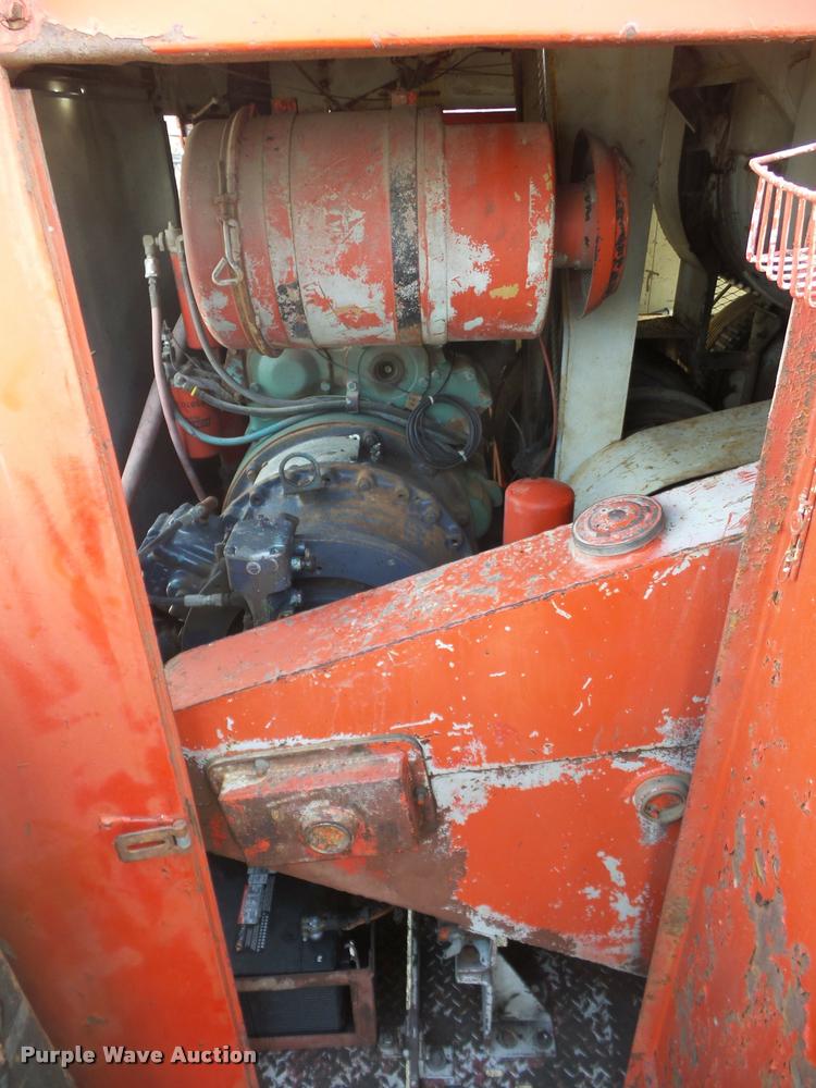 image for item L4562 1978 Link Belt LS-118 crane