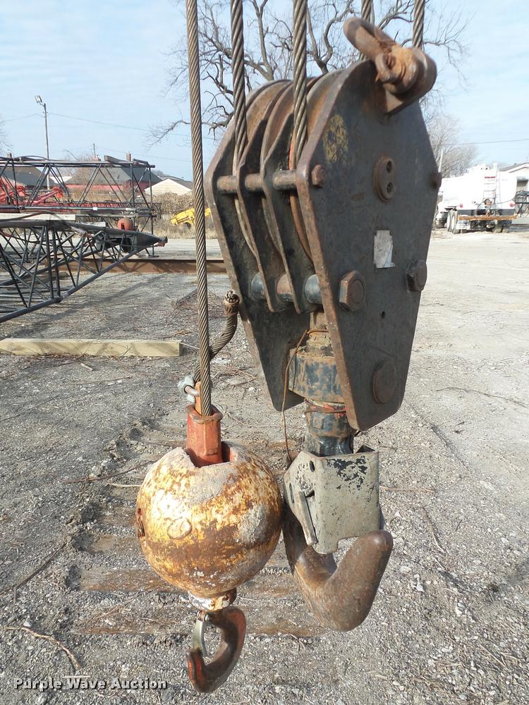 image for item L4562 1978 Link Belt LS-118 crane