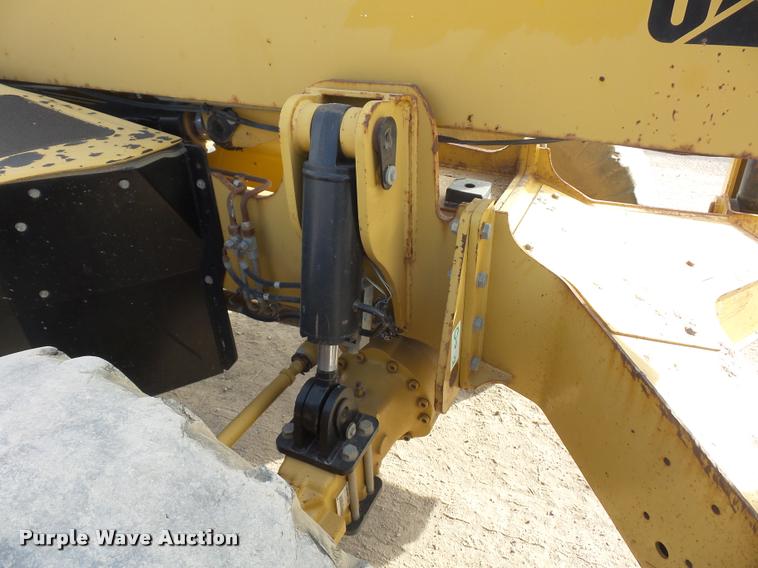 image for item L4565 2005 Caterpillar TH4600 telehandler