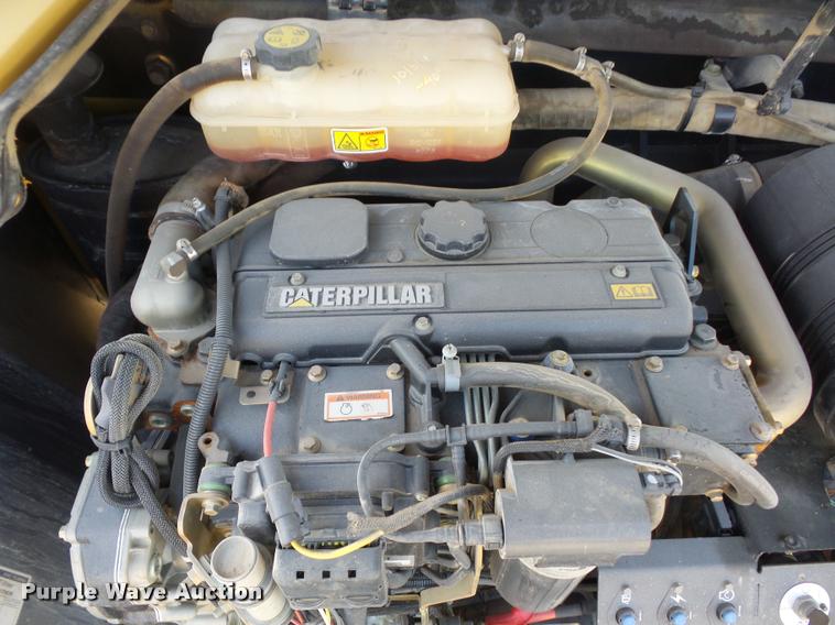 image for item L4565 2005 Caterpillar TH4600 telehandler