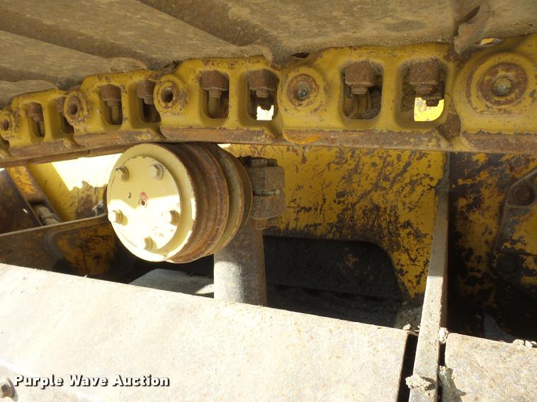 image for item L4566 1997 John Deere 450G LGP Series 4 dozer