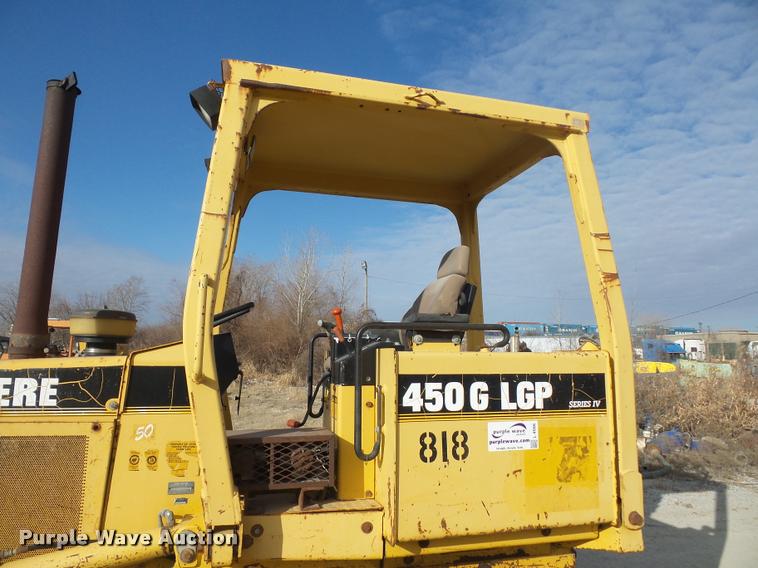 image for item L4566 1997 John Deere 450G LGP Series 4 dozer