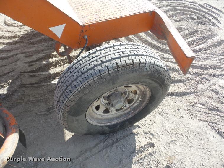 image for item L4567 1999 Broce Broom RC350 broom