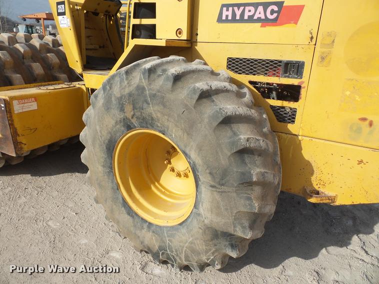 image for item L4568 1999 Hypac C852B single drum vibratory roller