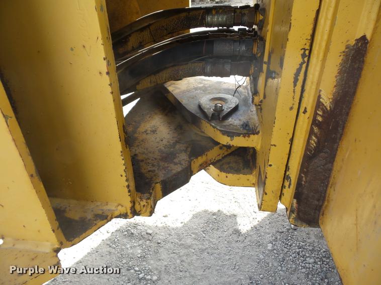 image for item L4568 1999 Hypac C852B single drum vibratory roller