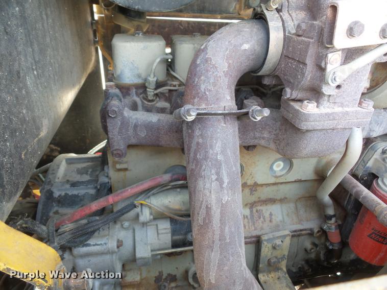 image for item L4568 1999 Hypac C852B single drum vibratory roller