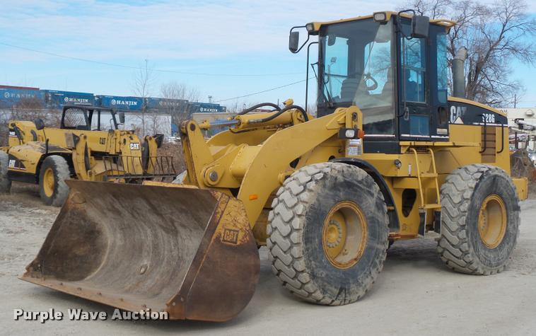 image for item L4570 2001 Caterpillar 928G wheel loader