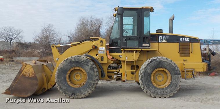 image for item L4570 2001 Caterpillar 928G wheel loader