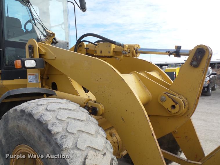 image for item L4570 2001 Caterpillar 928G wheel loader