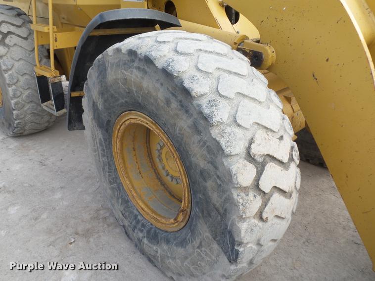 image for item L4570 2001 Caterpillar 928G wheel loader