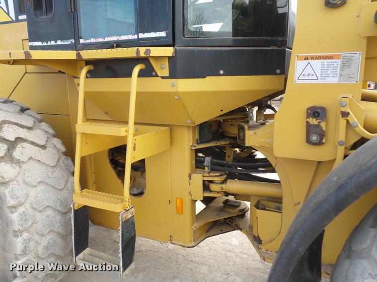 image for item L4570 2001 Caterpillar 928G wheel loader
