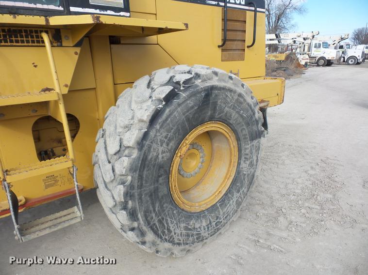 image for item L4570 2001 Caterpillar 928G wheel loader