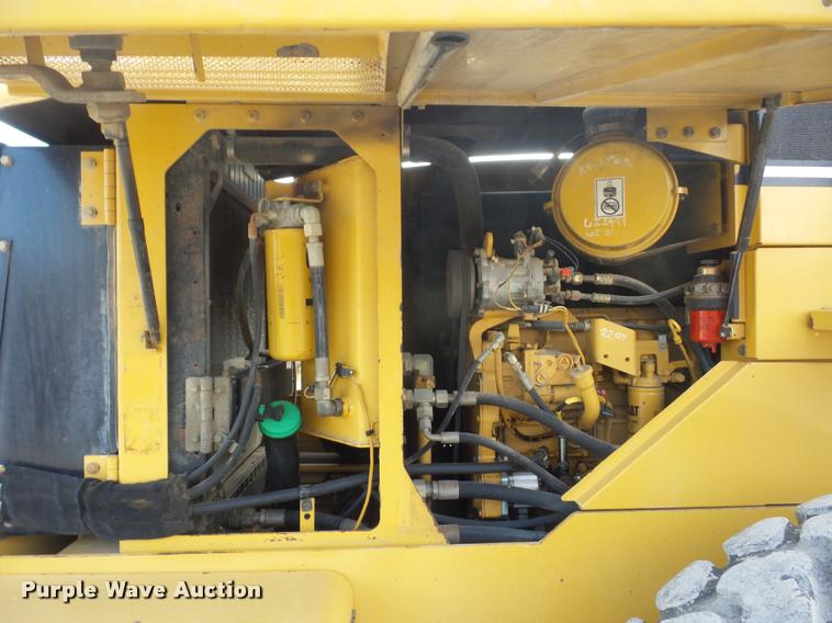 image for item L4570 2001 Caterpillar 928G wheel loader