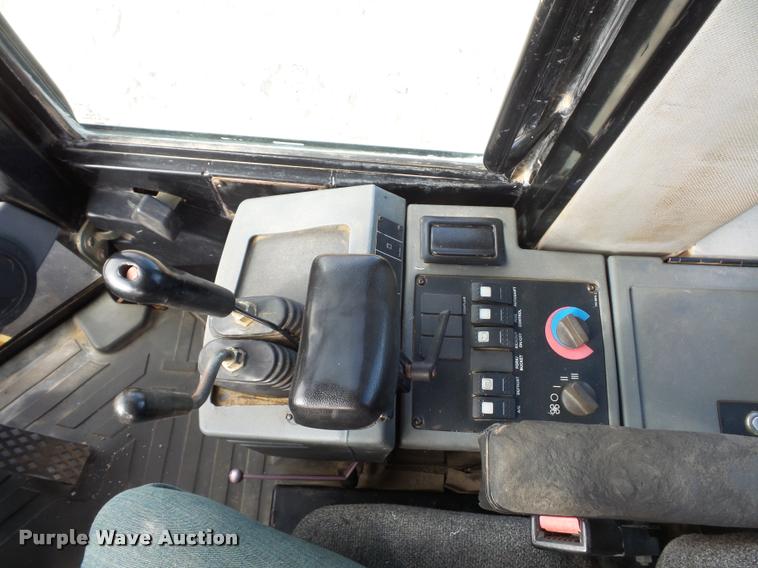 image for item L4570 2001 Caterpillar 928G wheel loader