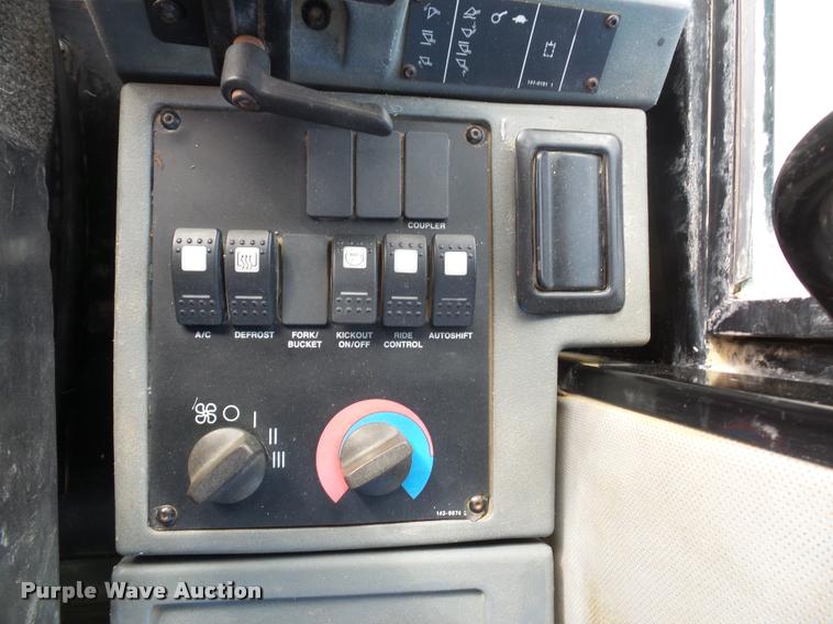 image for item L4570 2001 Caterpillar 928G wheel loader