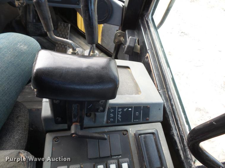 image for item L4570 2001 Caterpillar 928G wheel loader