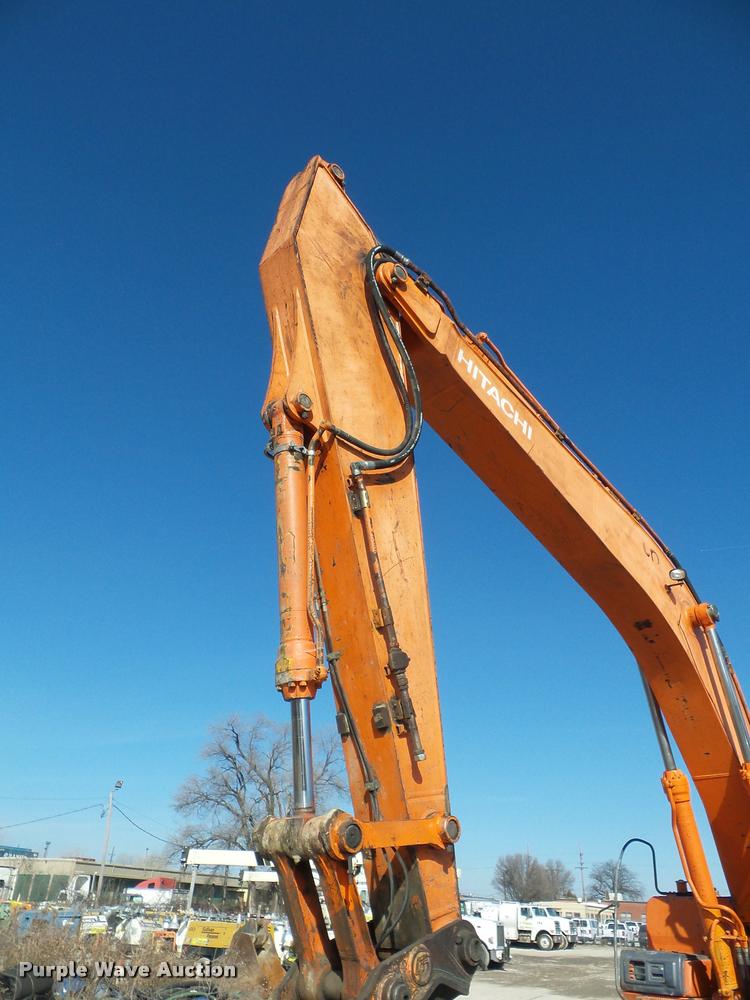 image for item L4575 2001 Hitachi EX270 LC excavator