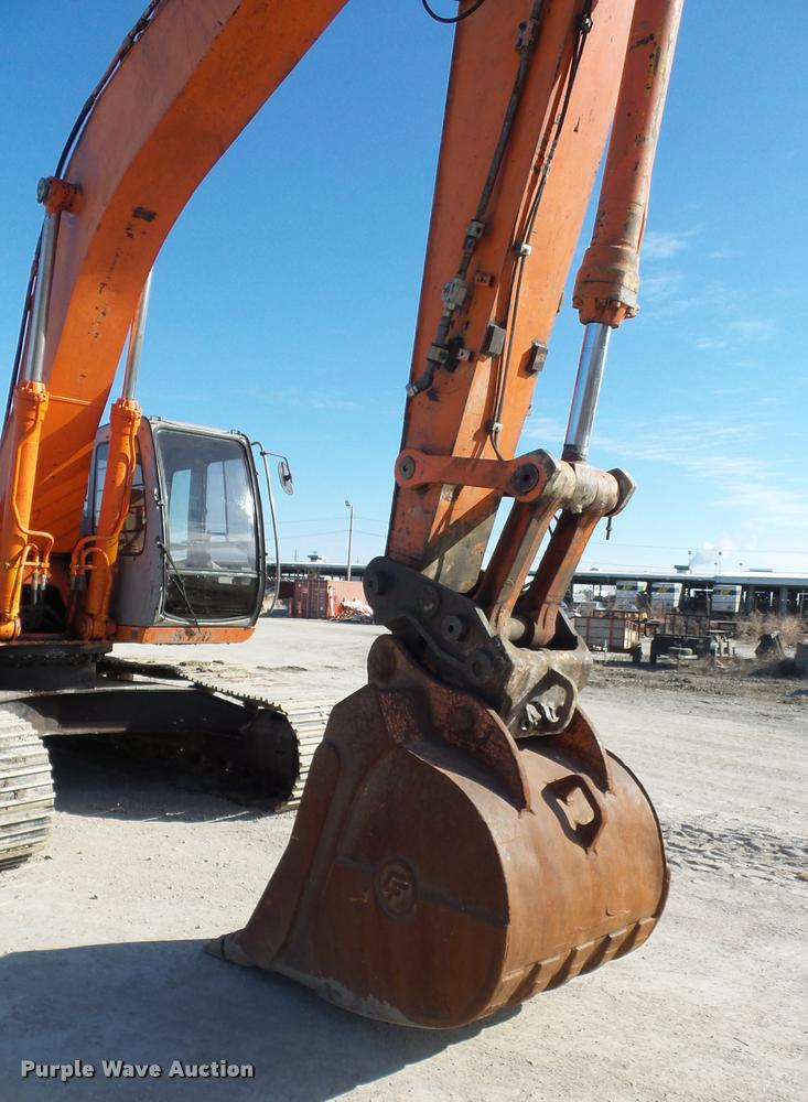 image for item L4575 2001 Hitachi EX270 LC excavator
