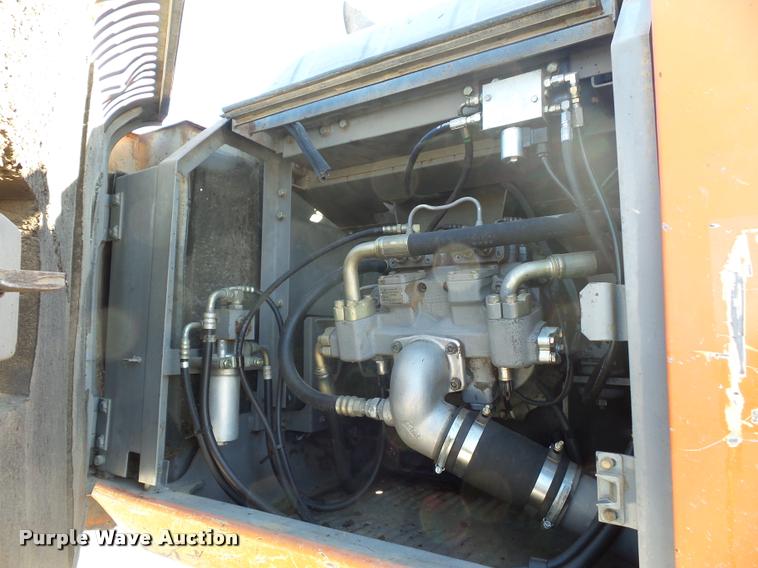 image for item L4575 2001 Hitachi EX270 LC excavator