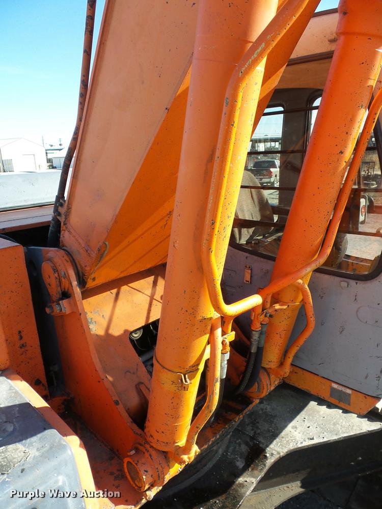 image for item L4575 2001 Hitachi EX270 LC excavator