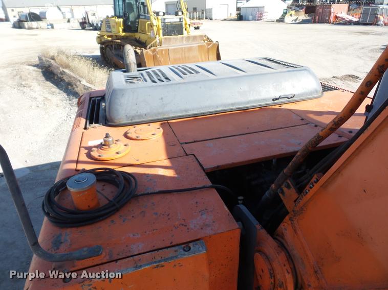 image for item L4575 2001 Hitachi EX270 LC excavator