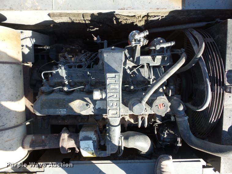 image for item L4575 2001 Hitachi EX270 LC excavator