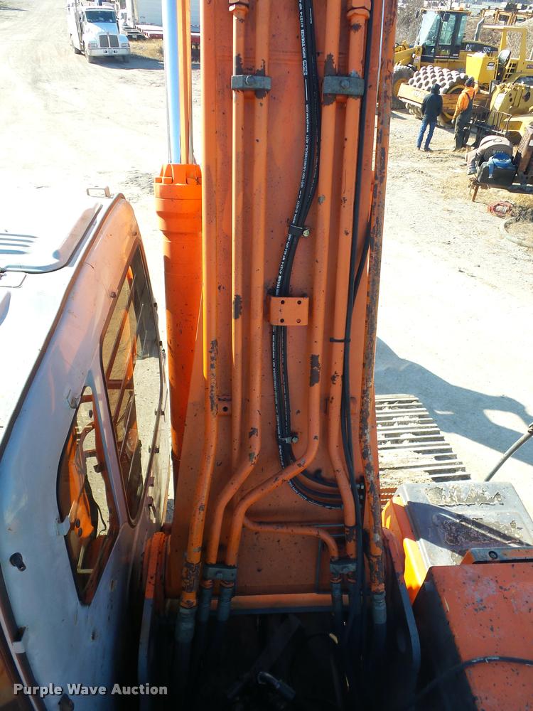image for item L4575 2001 Hitachi EX270 LC excavator