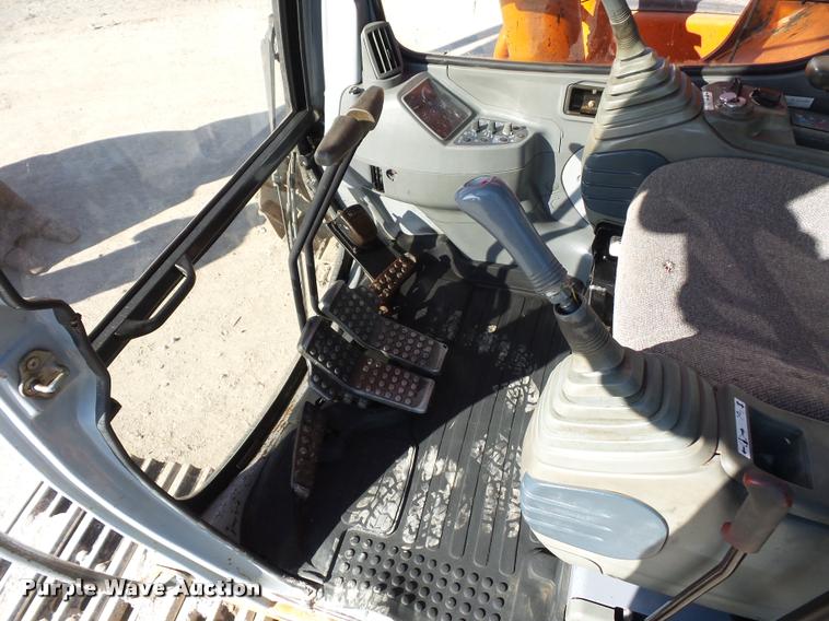 image for item L4575 2001 Hitachi EX270 LC excavator