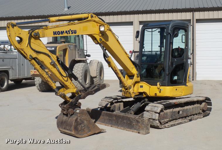 image for item L4584 2009 Komatsu PC55MR-3 compact excavator