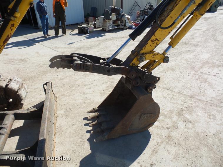 image for item L4584 2009 Komatsu PC55MR-3 compact excavator