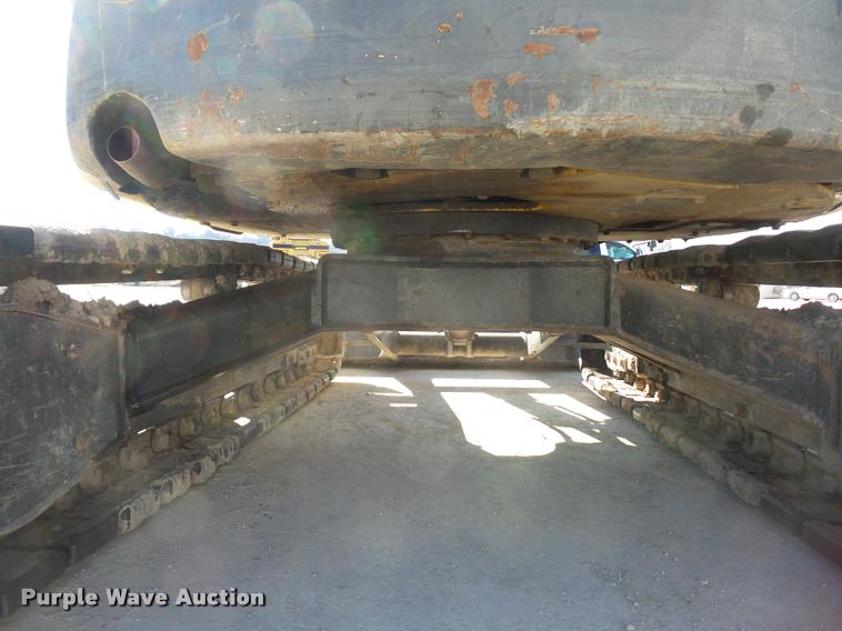 image for item L4584 2009 Komatsu PC55MR-3 compact excavator