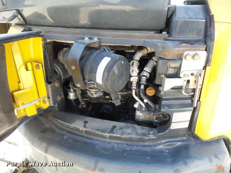 image for item L4584 2009 Komatsu PC55MR-3 compact excavator