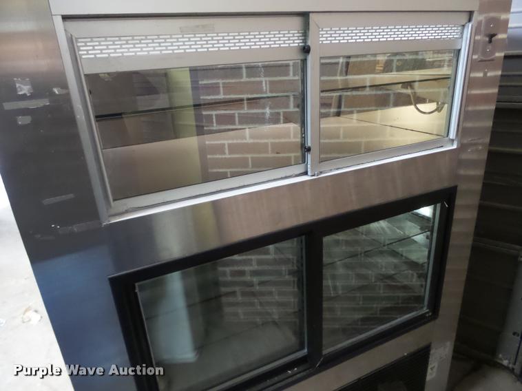 image for item AP9298 RPI Industries refrigerated display case