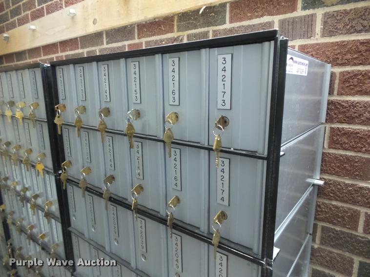 image for item AP9299 (15) Salisbury aluminum 12-unit mailboxes