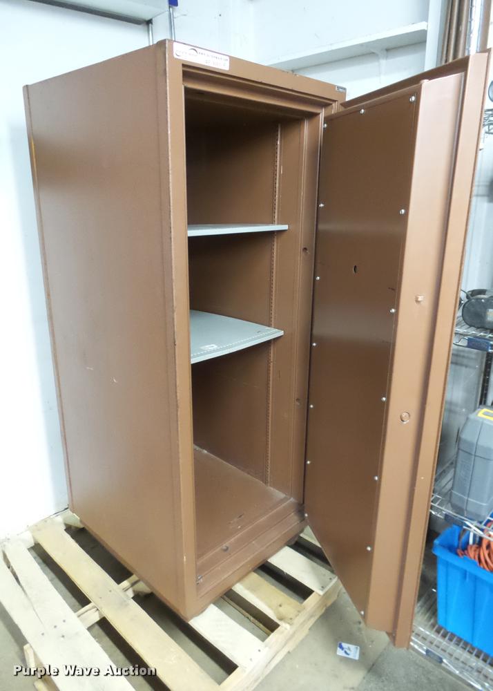 image for item AP9301 Meilink safe