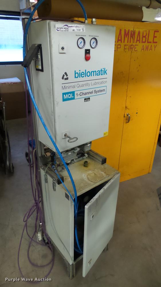 image for item AT9548 Bielomatik lubrication system