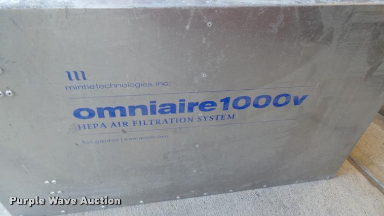 image for item AT9549 Mintie Omniaire 1000V hepa air filtration system