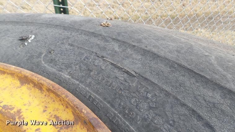 image for item AX9377 (8) 13.00-24TG smooth grader tires and wheels