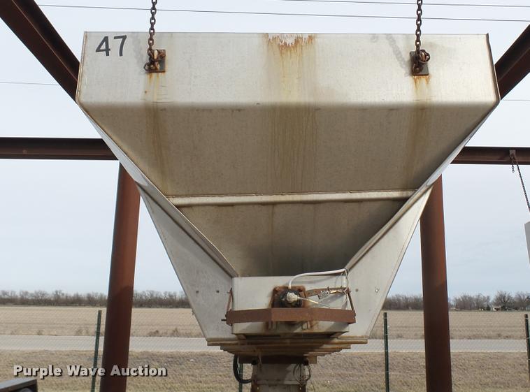 image for item AX9378 2003 Warren AC2420-14 stainless steel spreader