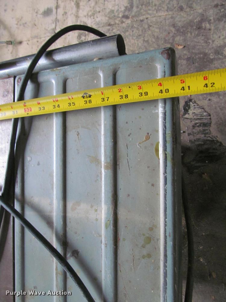 image for item BT9005 Delta table saw