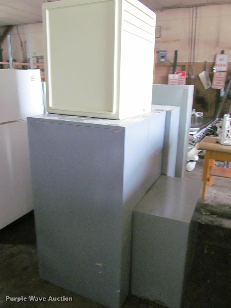 image for item BT9009 (6) file cabinets