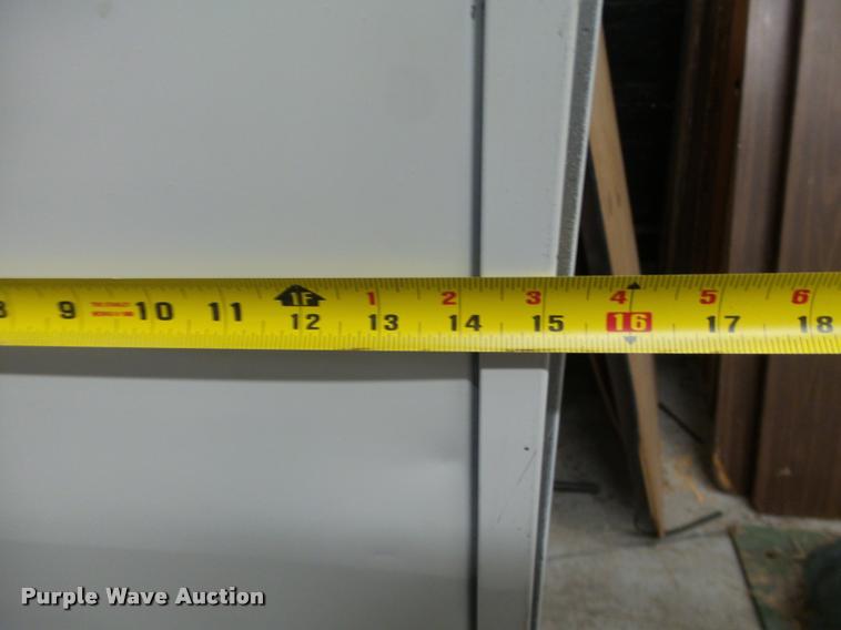 image for item BT9048 Metal wall locker