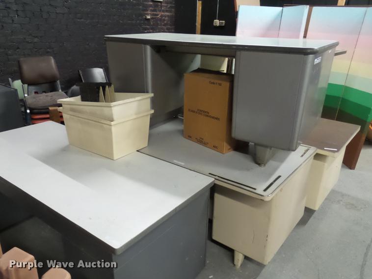 image for item BT9050 (5) desks