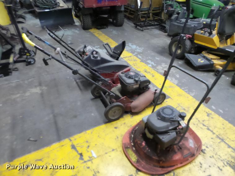 image for item BT9058 Lawn and garden equipment