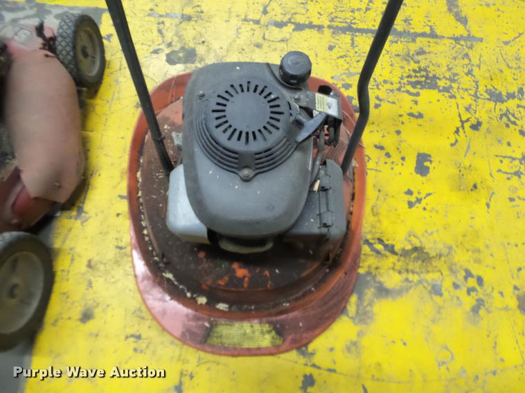 image for item BT9058 Lawn and garden equipment