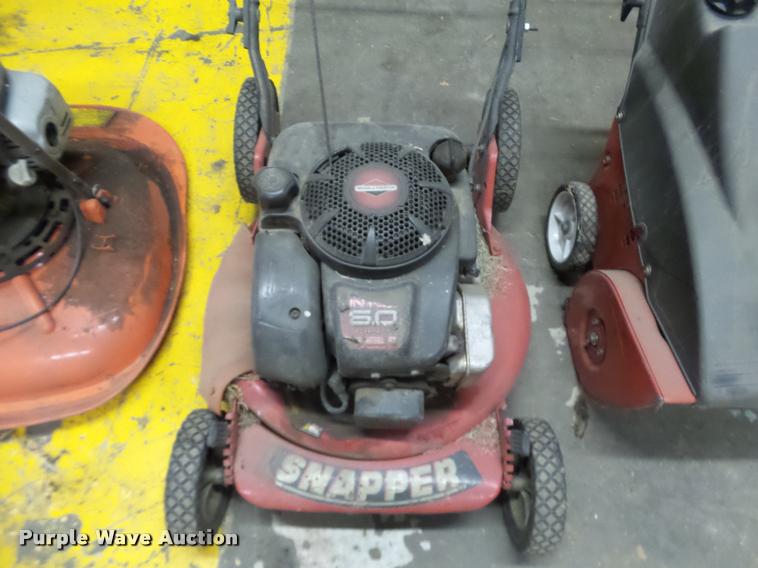 image for item BT9058 Lawn and garden equipment