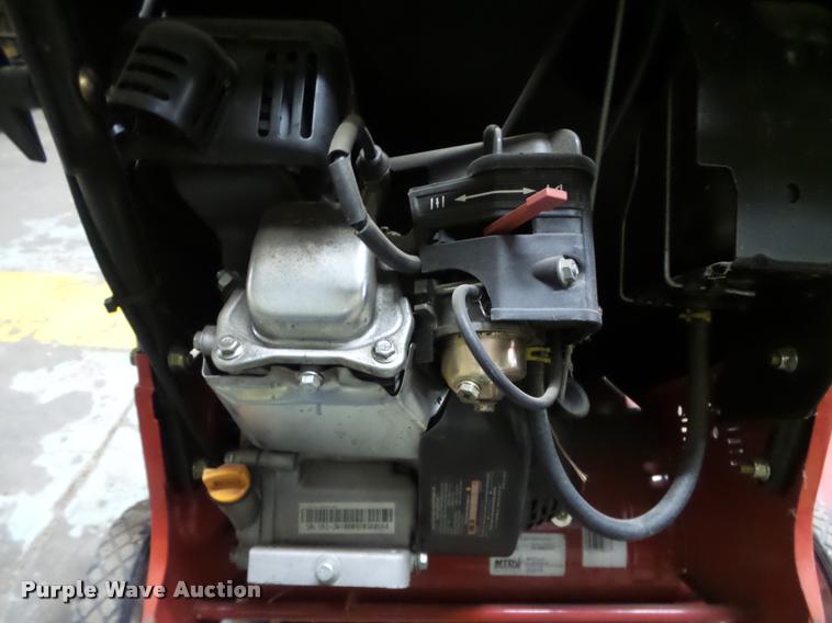 image for item BT9058 Lawn and garden equipment